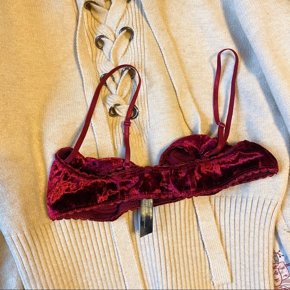 Sold - Picture 2 of 5